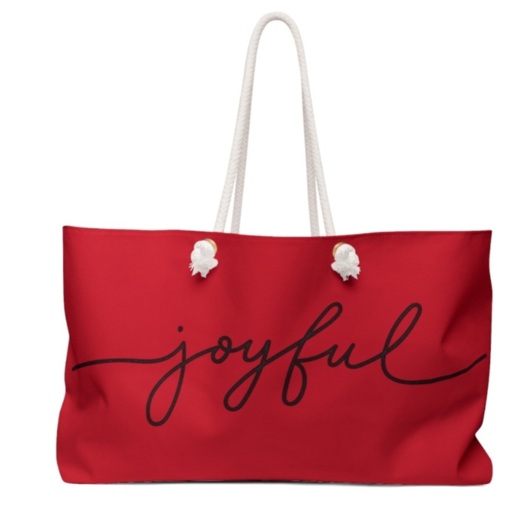 Joyful Holiday Weekender: Christmas Trees Design for Stylish Travel!